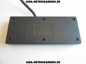 Démonter une manette Sega Master System