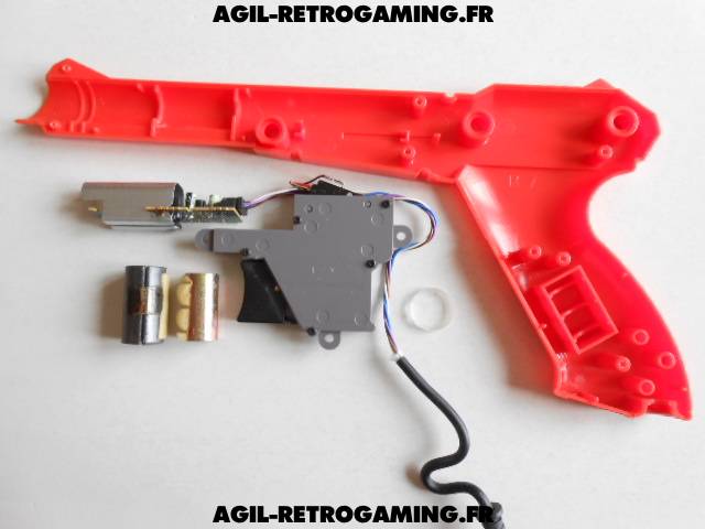 Démontage intégral Zapper NES