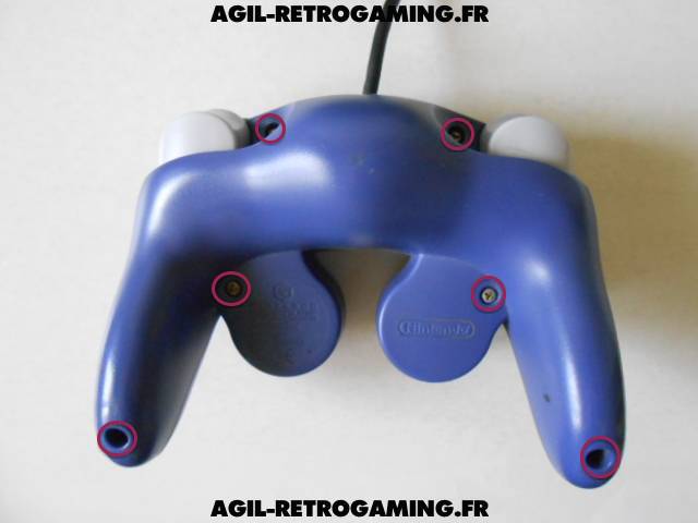 Manette NGC vue de dos