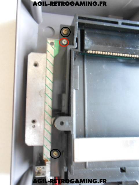 Démonter tiroir cartouche NES