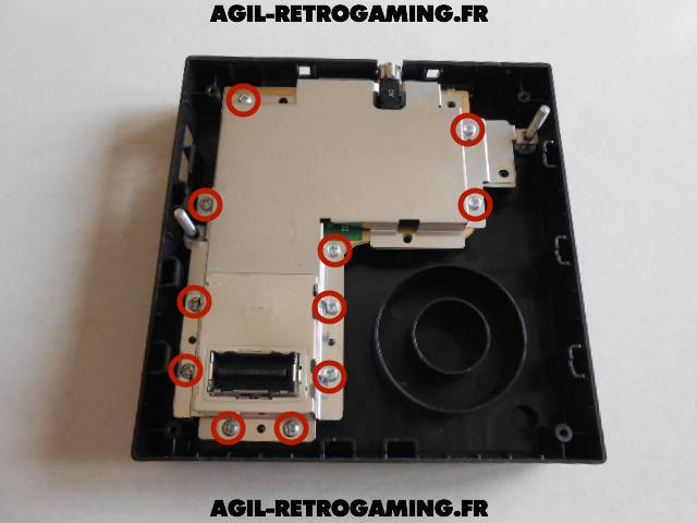 Démonter Nintendo GB Player