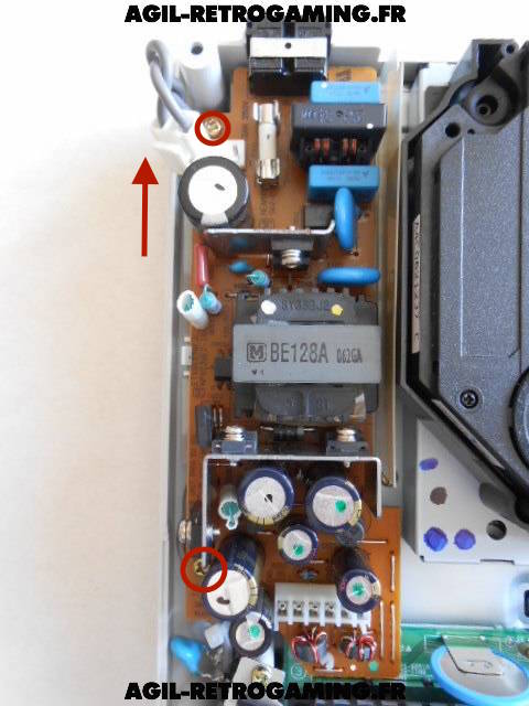 Démonter alimentation Dreamcast