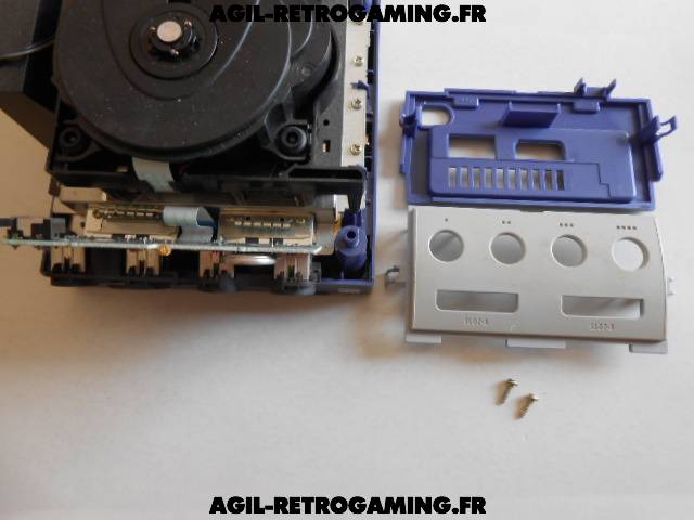 Démontage Nintendo Game-Cube