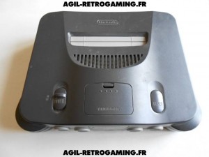 Démonter une console N64